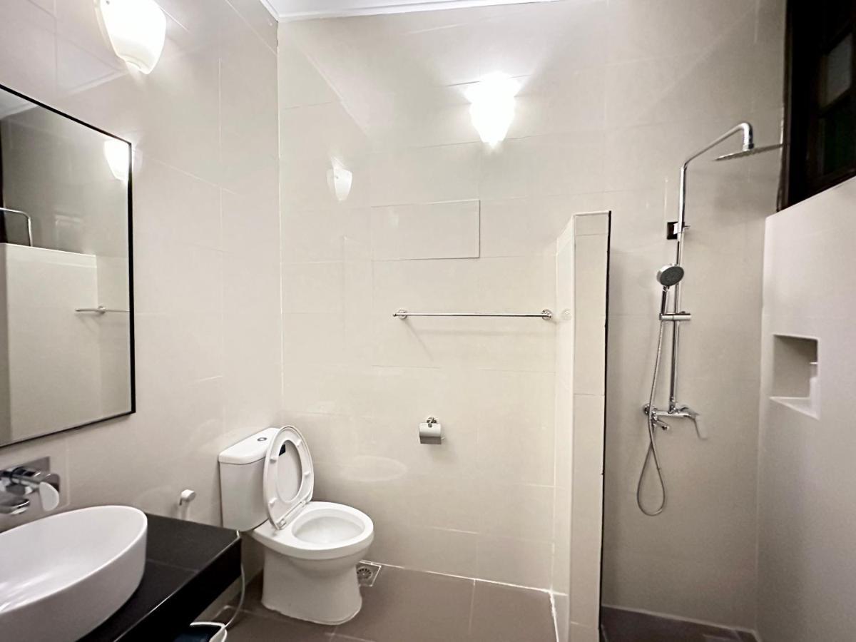 Madras Inn 58-1 Private Bathroom George Town Exterior photo